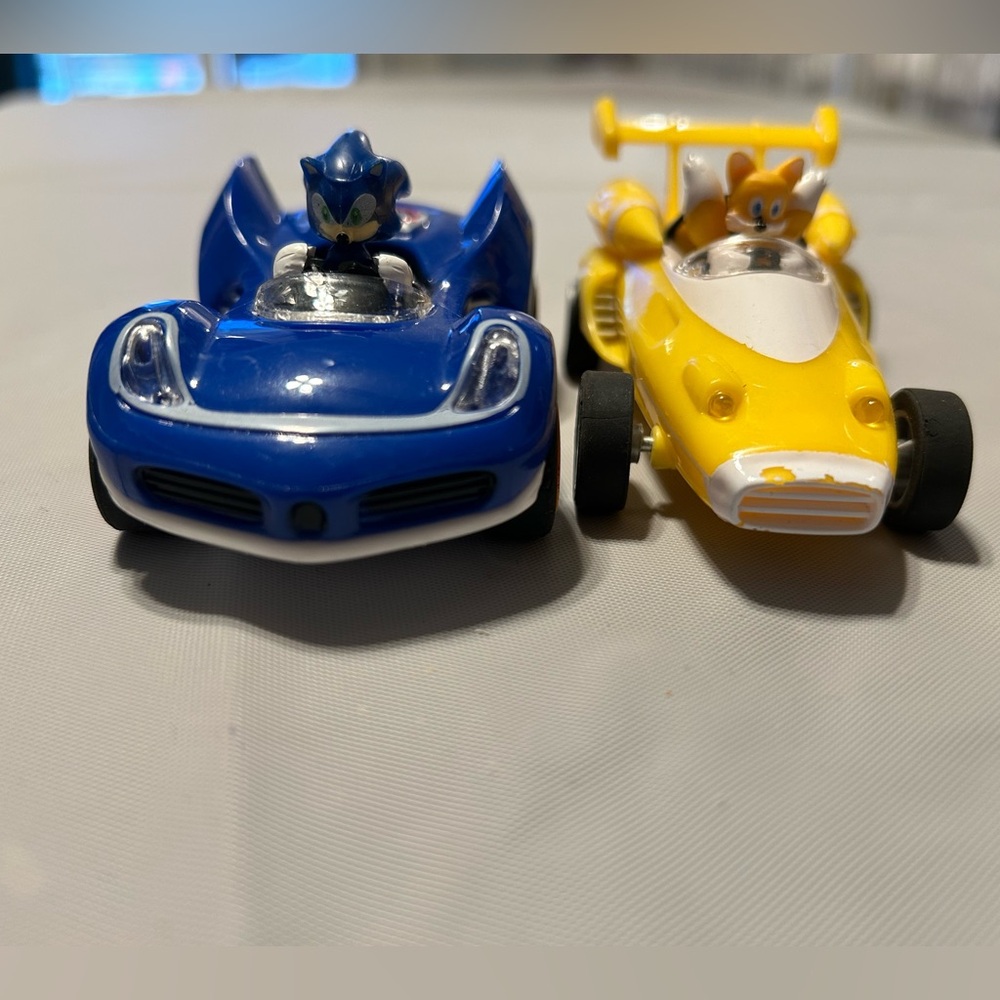 Sonic The Hedgehog and Tails car Made by Nkok